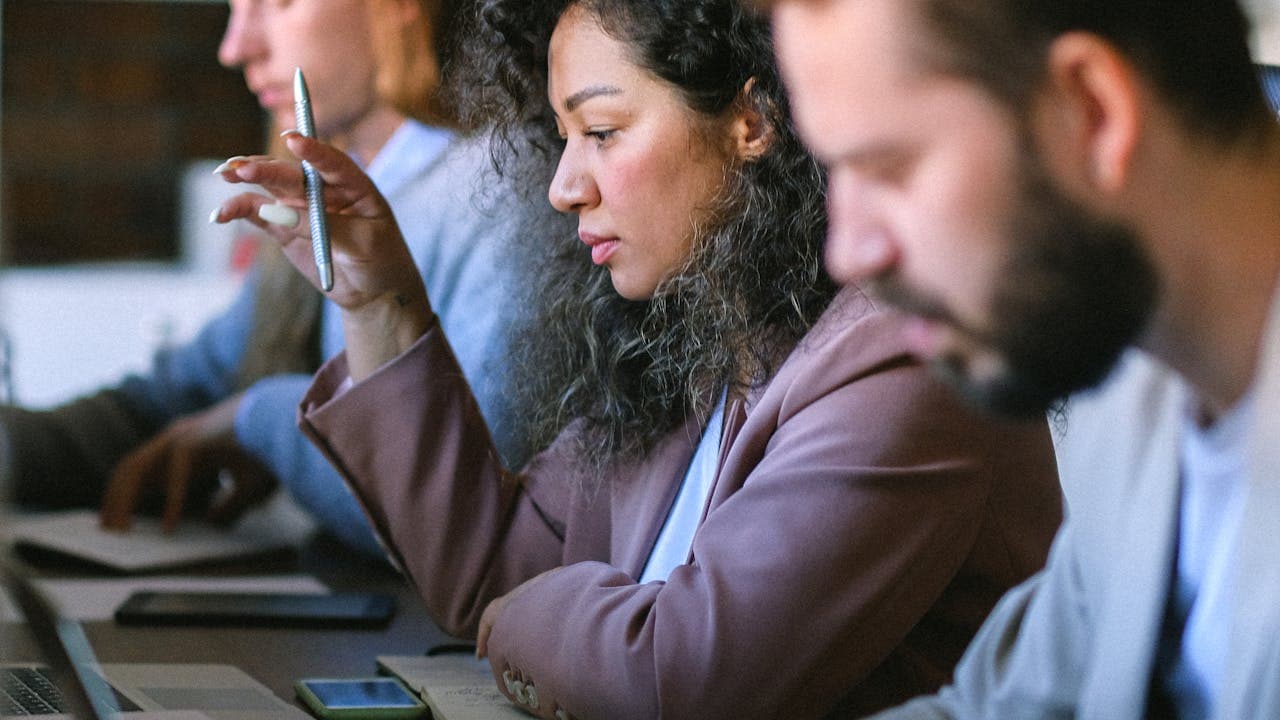Mosend vs Aldeamo para WhatsApp: comparación